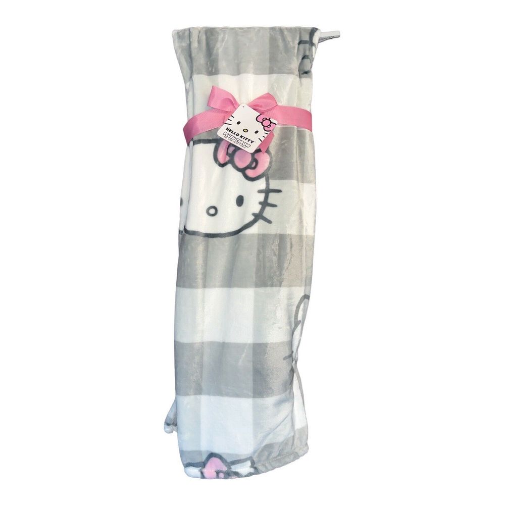 Hello Kitty Plush Throw Blanket Pink Bow Gray & White Gingham Check Viral NWT